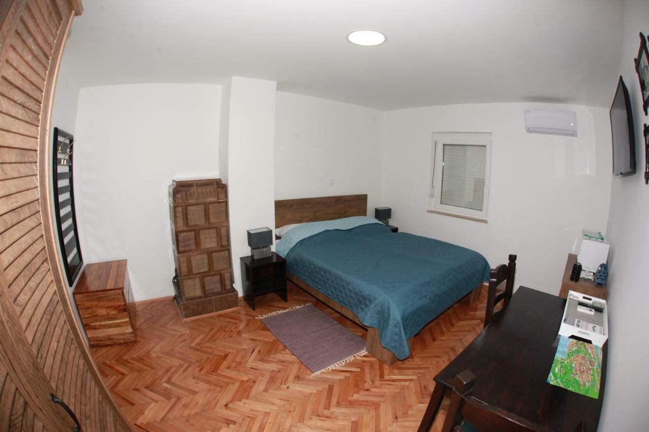 Apartman Kupa Karlovac Eksteriør billede