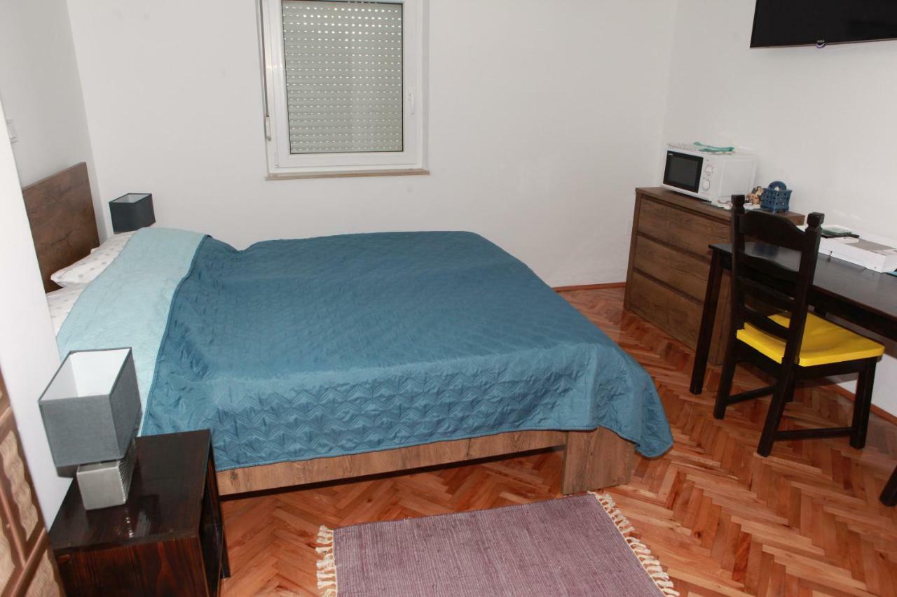 Apartman Kupa Karlovac Eksteriør billede